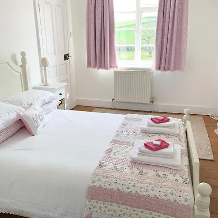 Langdon Barton Farm - Country Farmhouse B&B Dawlish Exterior photo
